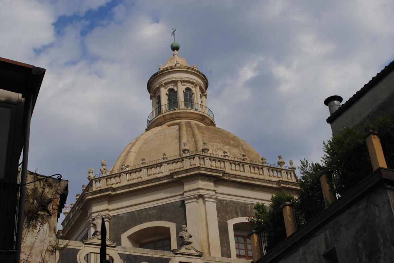 B&B Palazzo Sant'Alfano Catane Extérieur photo