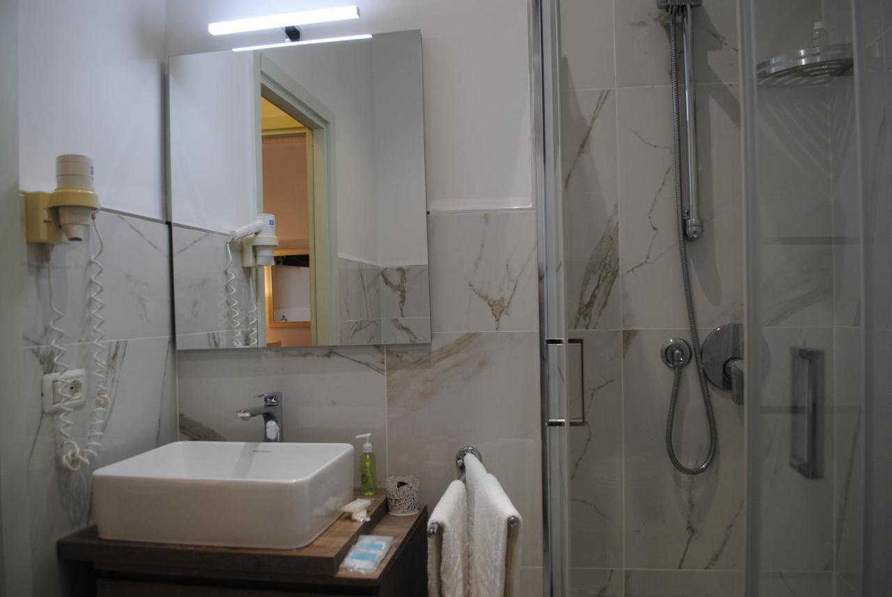 B&B Palazzo Sant'Alfano Catane Extérieur photo