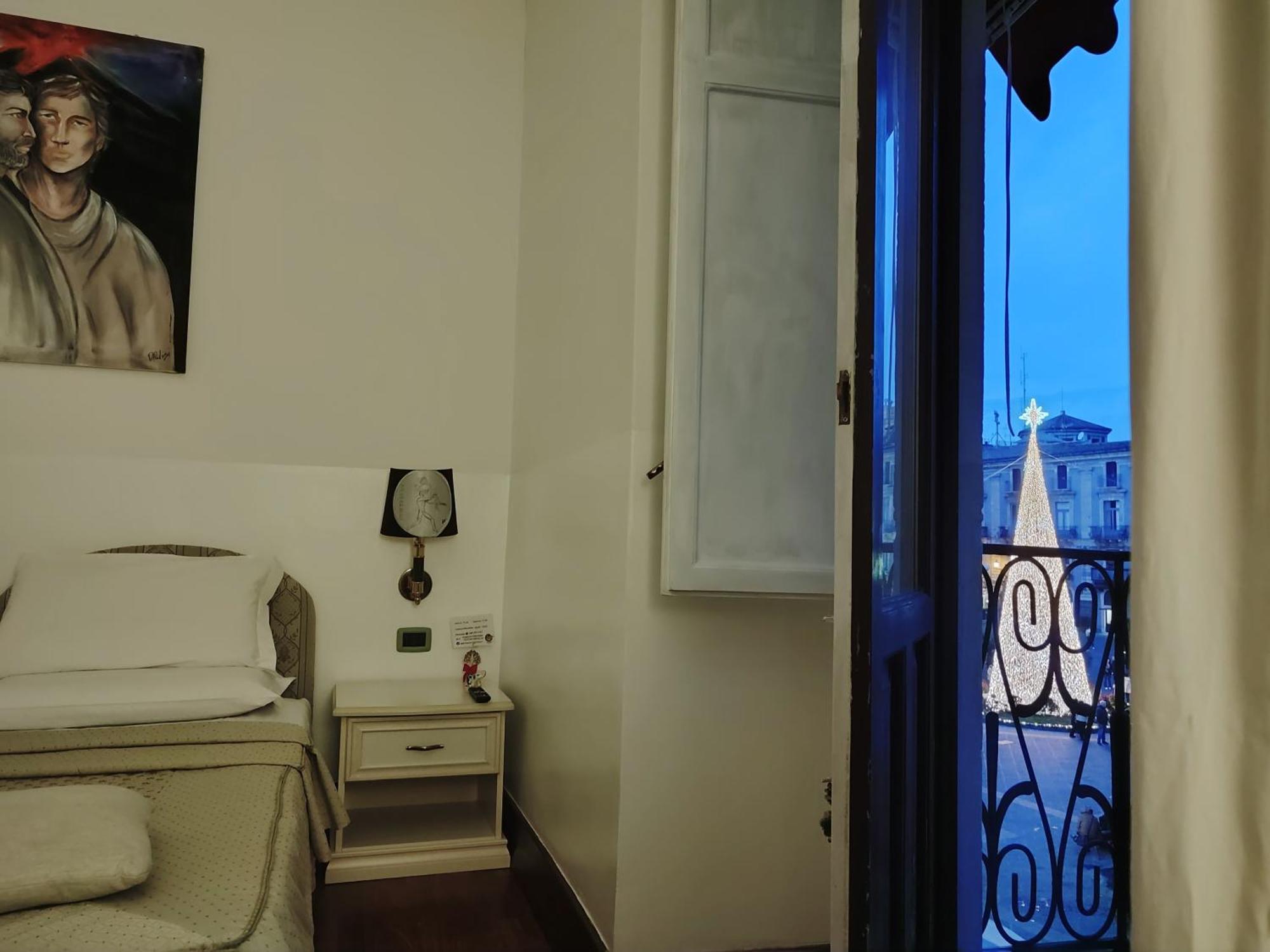 B&B Palazzo Sant'Alfano Catane Extérieur photo